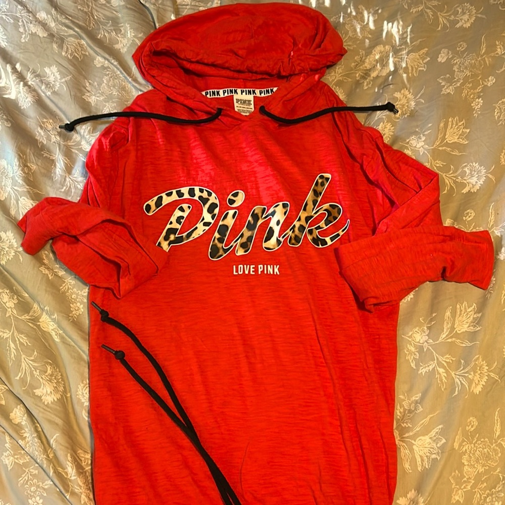 Victoria’s Secret PINK Hooded long sleeve shirt